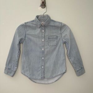 Cat & Jack Denim Light Long Sleeve Button Down Shirt Girls size 6/6x